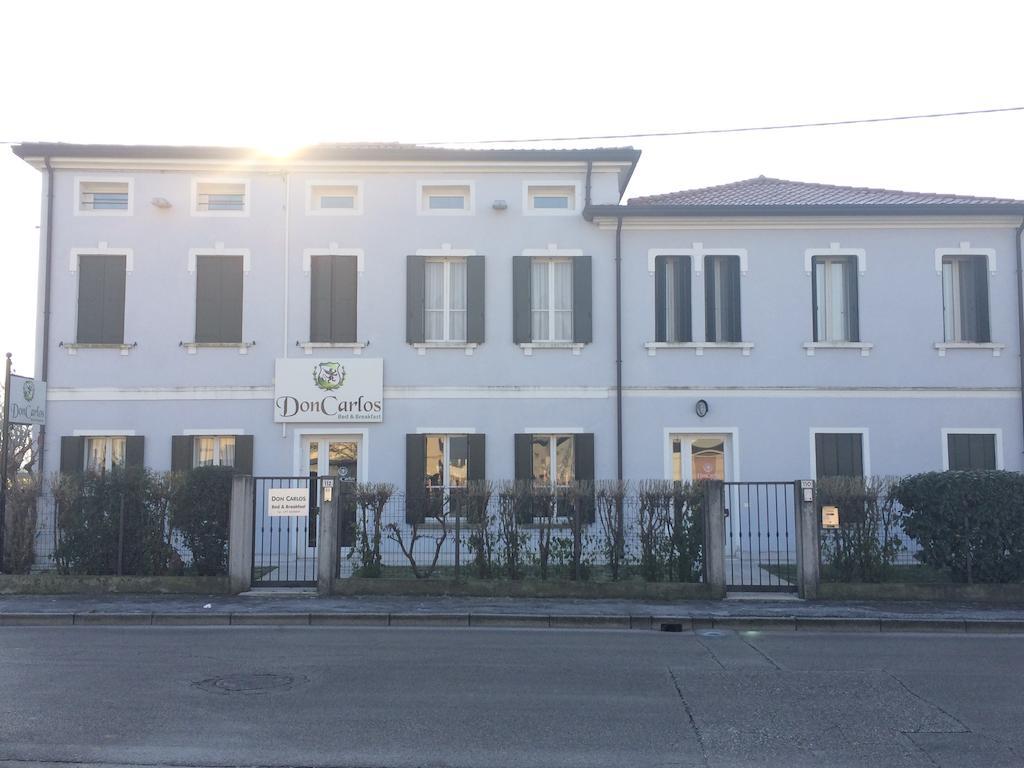 Bed & Breakfast Don Carlos San Martino di Lupari Buitenkant foto